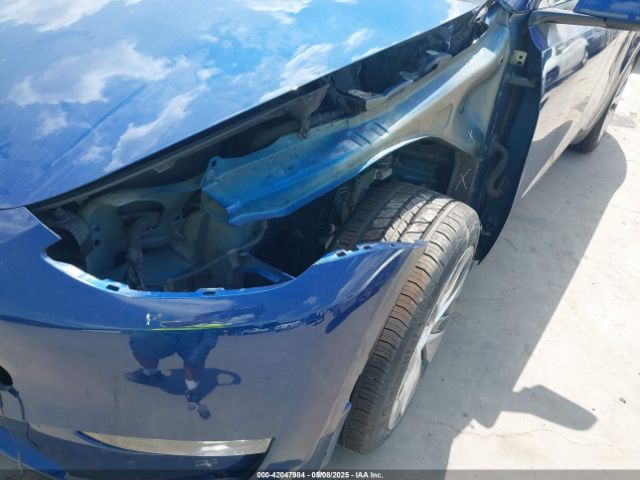 7SAYGDEE8NF316929 Tesla Model Y Long Range Dual Motor All-wheel Drive