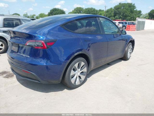 7SAYGDEE8NF316929 Tesla Model Y Long Range Dual Motor All-wheel Drive