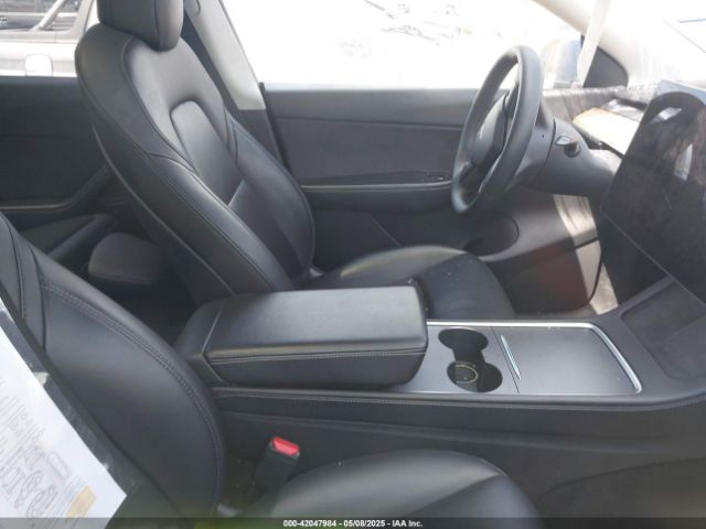 7SAYGDEE8NF316929 Tesla Model Y Long Range Dual Motor All-wheel Drive