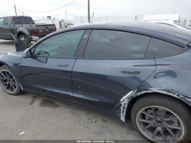 5YJ3E1EA1MF068787 Tesla Model 3 Standard Range Plus Rear-wheel Drive
