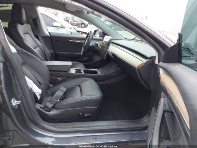 5YJ3E1EA1MF068787 Tesla Model 3 Standard Range Plus Rear-wheel Drive