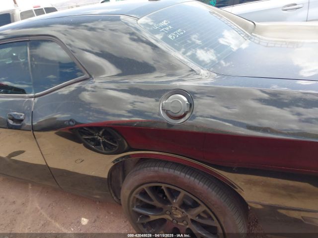 2C3CDYAG5EH153735 Dodge Challenger Sxt