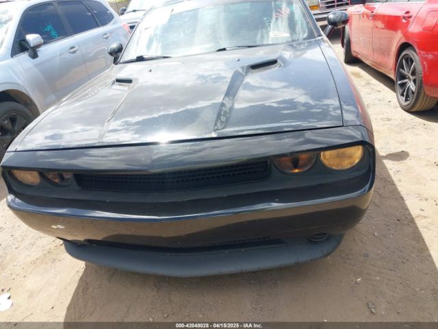 2C3CDYAG5EH153735 Dodge Challenger Sxt