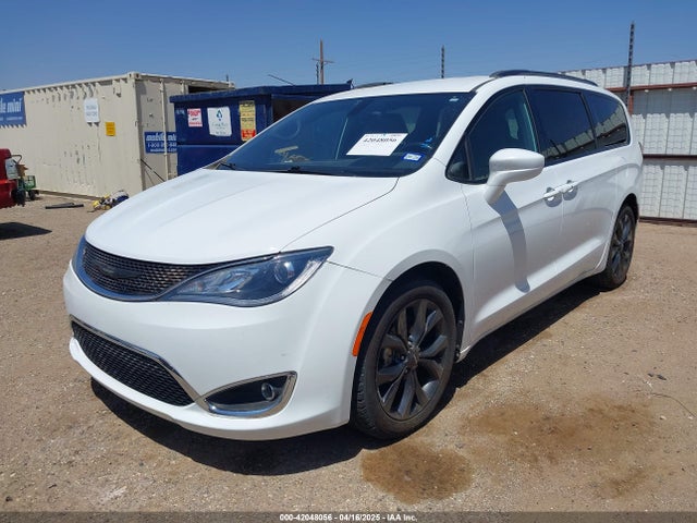 2C4RC1BGXKR567162 Chrysler Pacifica Touring L
