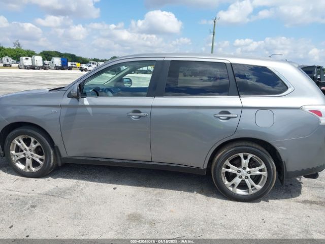 JA4JZ4AX5EZ009478 Mitsubishi OUTLANDER GT