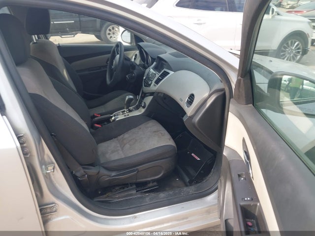 1G1PC5SH0G7183660 Chevrolet Cruze Limited Ls Auto