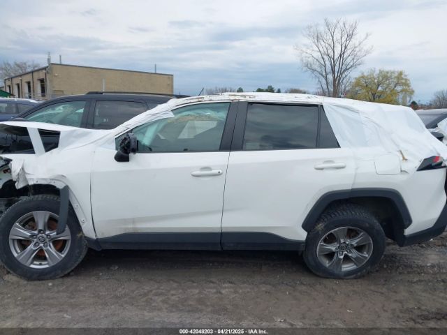 2T3P1RFV0NC279408 Toyota Rav4 Xle
