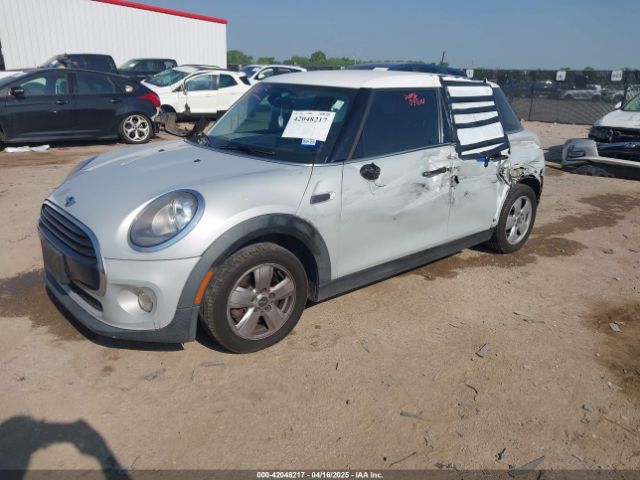 2016 MINI HARDTOP WMWXU1C52G2D10472 Photo 1