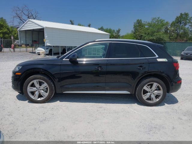WA1BNAFY7J2231166 Audi Q5 2.0t Premium/2.0t Tech Premium