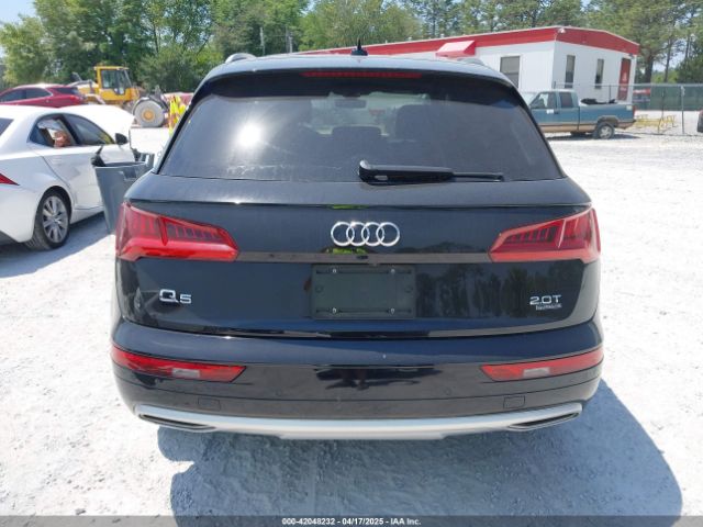 WA1BNAFY7J2231166 Audi Q5 2.0t Premium/2.0t Tech Premium