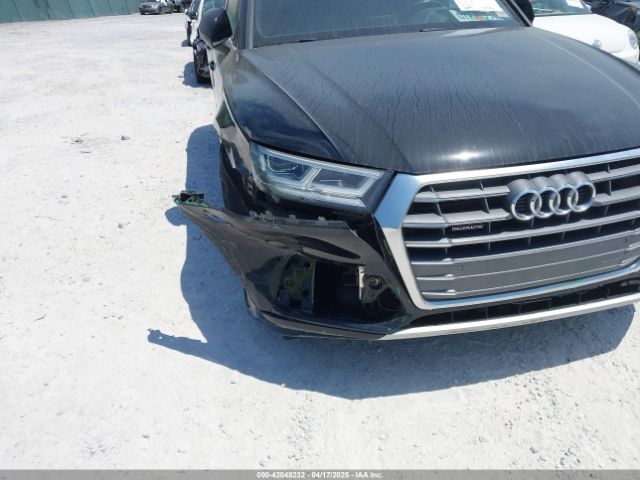WA1BNAFY7J2231166 Audi Q5 2.0t Premium/2.0t Tech Premium