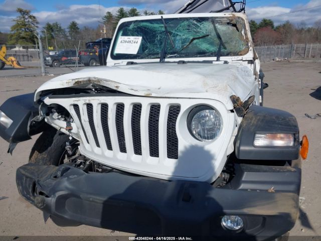 1C4HJXDG2MW705126 Jeep Wrangler Unlimited Sport S 4x4