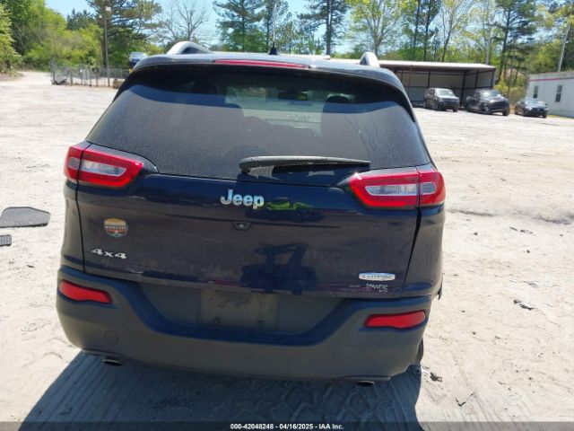 1C4PJMCS0EW296402 Jeep Cherokee Latitude