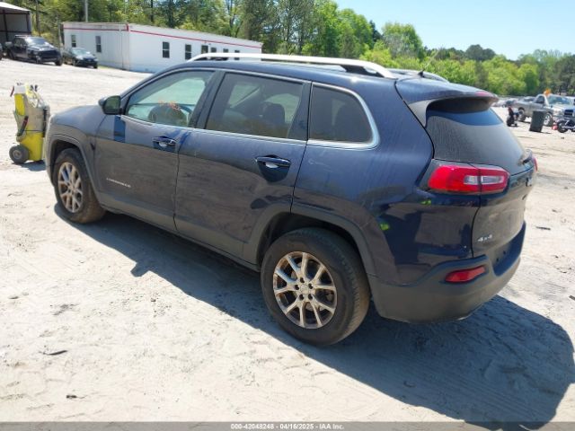 1C4PJMCS0EW296402 Jeep Cherokee Latitude