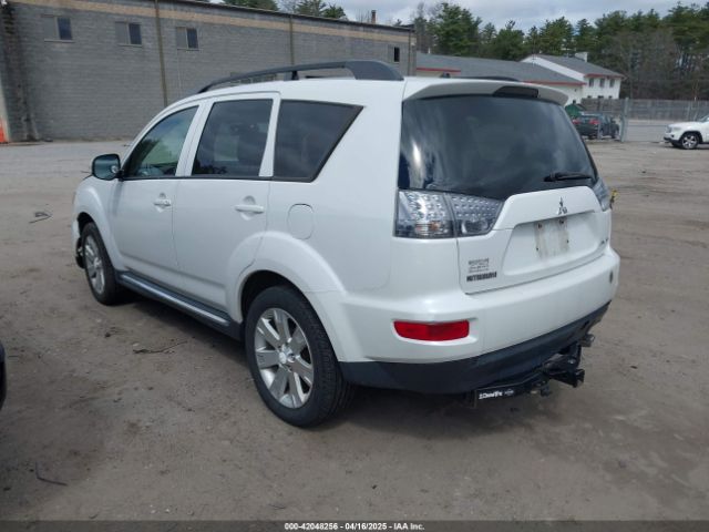 2011 MITSUBISHI OUTLANDER JA4JT3AW4BU007359 Photo 2