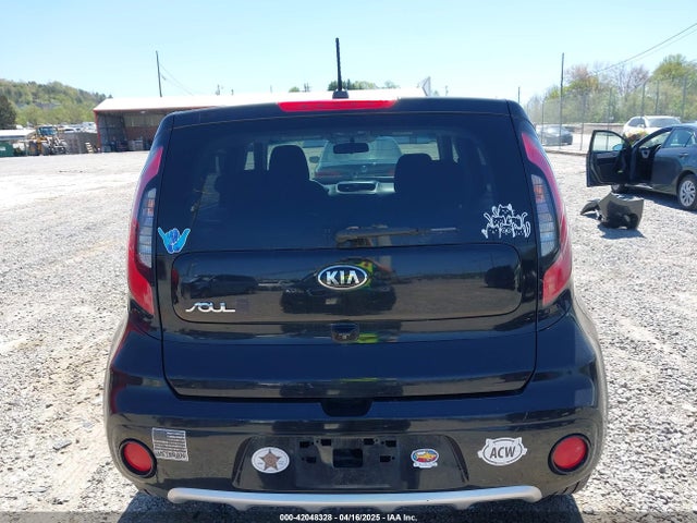 KNDJP3A5XJ7506584 KIA SOUL +