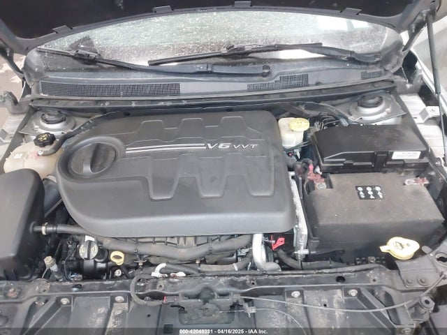 Chrysler 200 S 2015 1C3CCCDG0FN522916 Image 10