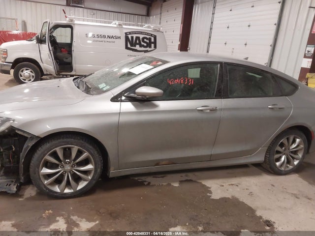 Chrysler 200 S 2015 1C3CCCDG0FN522916 Image 14