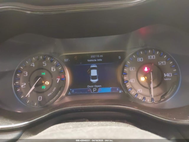 Chrysler 200 S 2015 1C3CCCDG0FN522916 Image 7