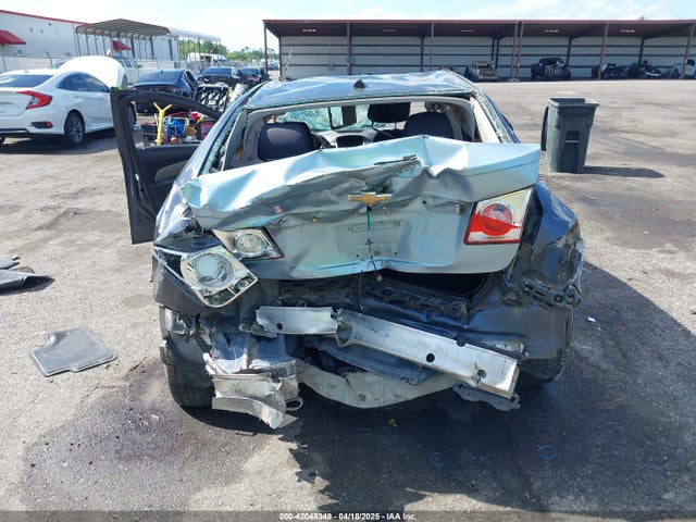 1G1PA5SH6E7245021 Chevrolet Cruze Ls Auto