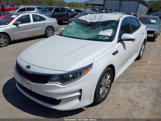 5XXGT4L3XGG080662 KIA Optima Lx