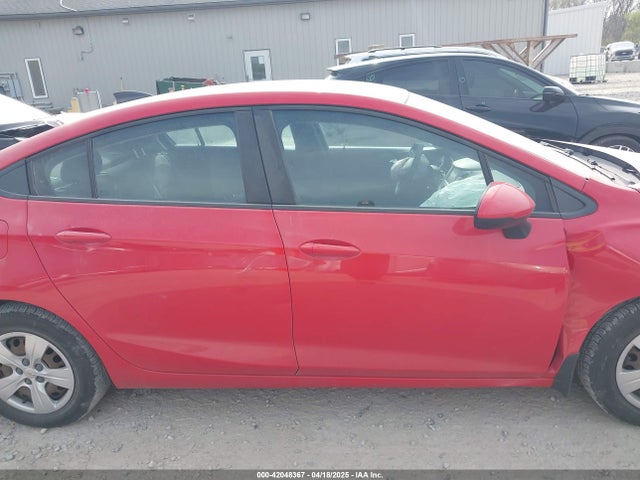 1G1BC5SM1J7106018 Chevrolet Cruze Ls Auto