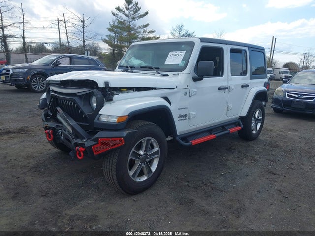 1C4HJXEN3LW164986 Jeep Wrangler Unlimited Sahara 4x4