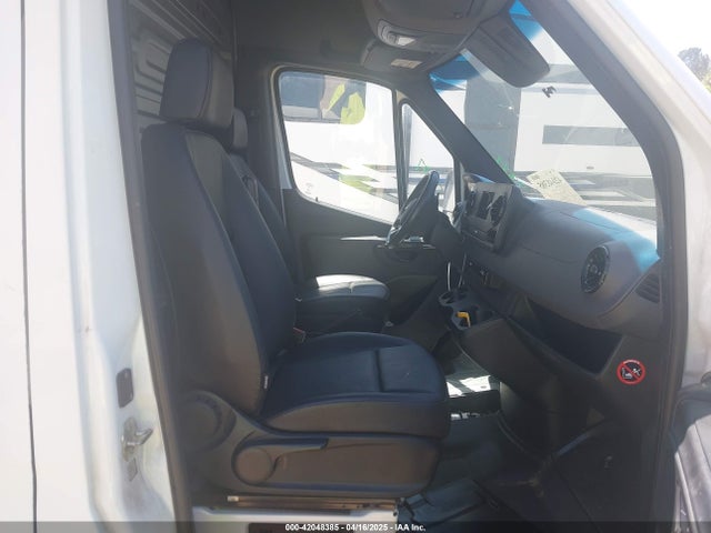 W1Y4ECHY9MT065430 Mercedes-Benz om642