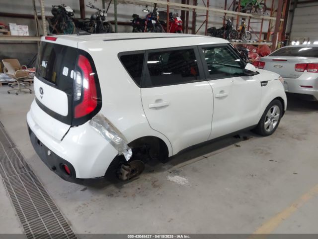KNDJN2A27H7419676 KIA Soul