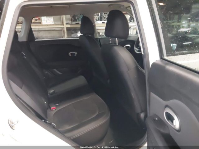 KNDJN2A27H7419676 KIA Soul