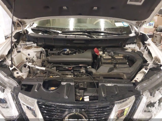 5N1AT2MV8JC815037 Nissan Rogue Sl
