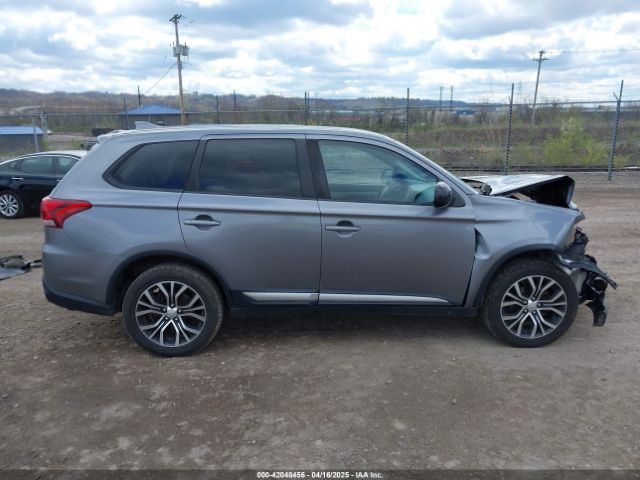 JA4AZ3A36JJ004547 Mitsubishi Outlander Es