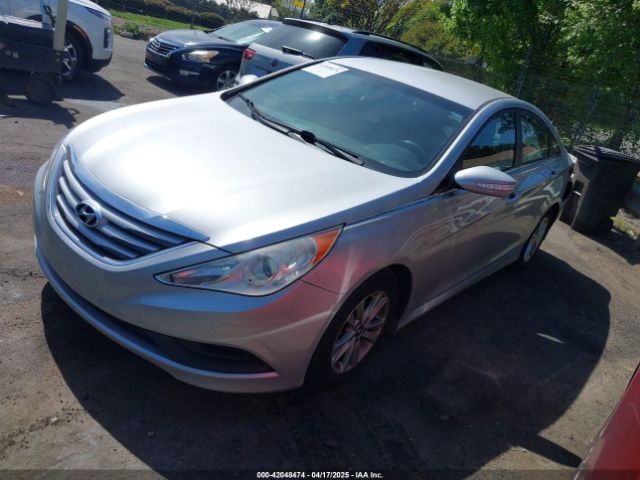 5NPEB4AC9EH852955 Hyundai SONATA GLS