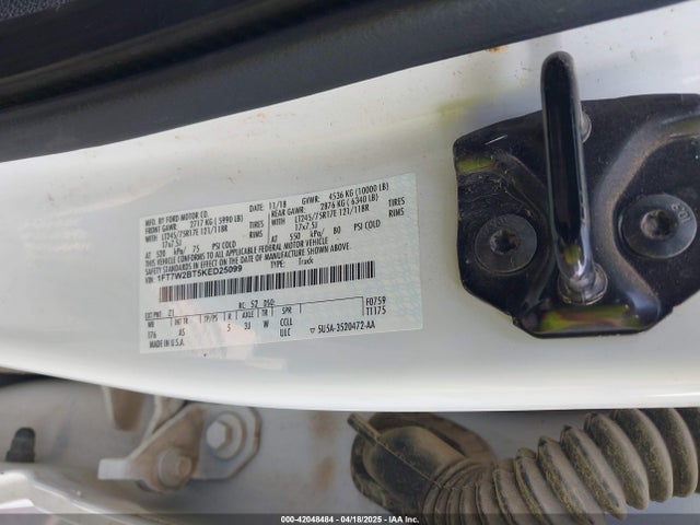1FT7W2BT5KED25099 Ford F-250 Xl