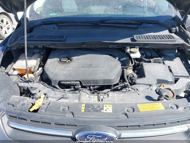 1FMCU9GX0EUC75145 Ford ESCAPE SE