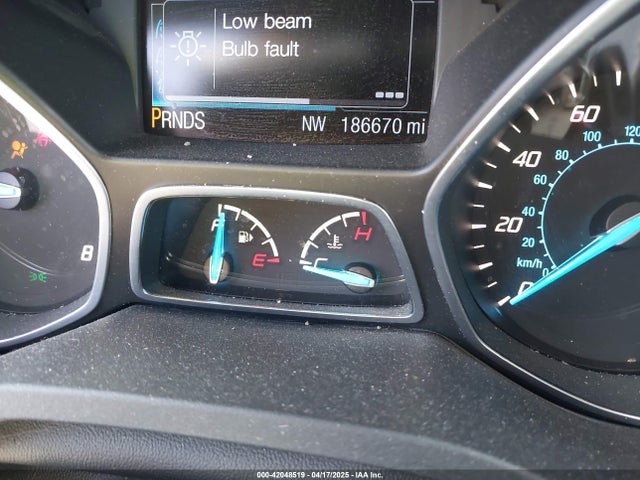 1FMCU9GX0EUC75145 Ford ESCAPE SE