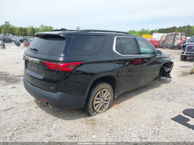 1GNERGKWXNJ116112 Chevrolet Traverse Fwd Lt Cloth