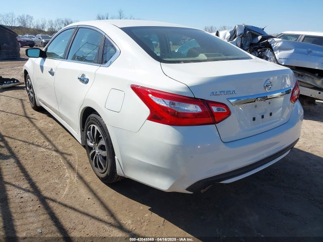 1N4AL3AP9HC145143 Nissan Altima 2.5 S