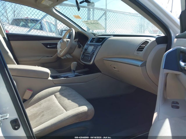1N4AL3AP9HC145143 Nissan Altima 2.5 S