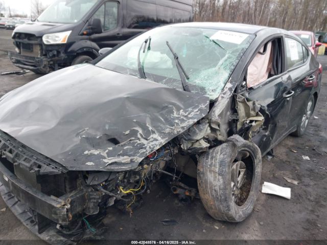 KMHD84LF1HU206221 Hyundai ELANTRA SE