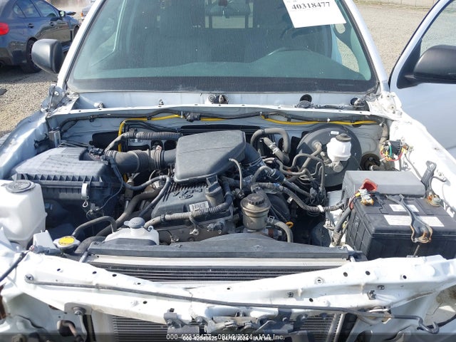 Toyota 2tr-fe 2015 5TFTX4CN5FX053283 Image 10