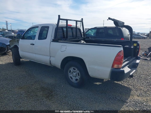 Toyota 2tr-fe 2015 5TFTX4CN5FX053283 Image 3