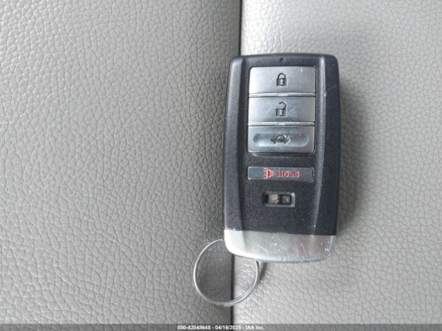 19UUB1F37GA000019 Acura TLX