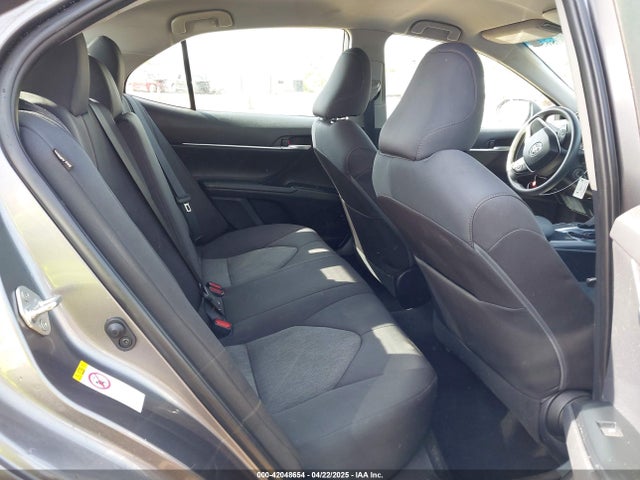 4T1B11HK8JU655059 Toyota CAMRY LE