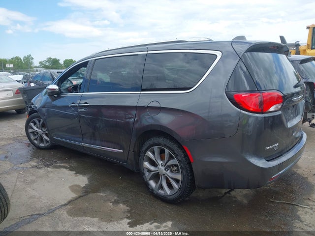 Chrysler Pacifica 35th Anniversary Limited 2019 2C4RC1GG4KR746211 Image 14
