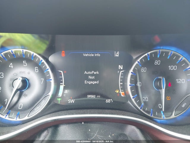 Chrysler Pacifica 35th Anniversary Limited 2019 2C4RC1GG4KR746211 Image 7