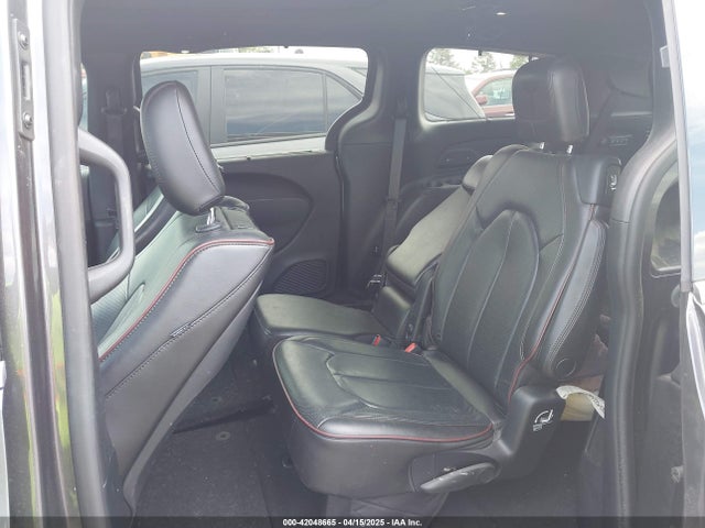 Chrysler Pacifica 35th Anniversary Limited 2019 2C4RC1GG4KR746211 Image 8