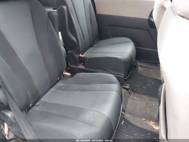JM1CW2BL7E0171690 Mazda Mazda5 Sport