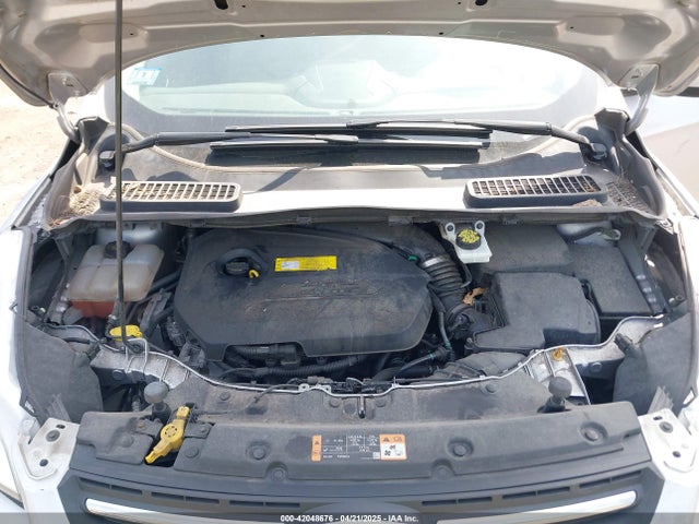 1FMCU9GXXGUB78201 Ford ESCAPE SE