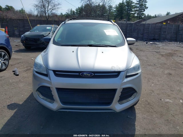 1FMCU9GXXGUB78201 Ford ESCAPE SE